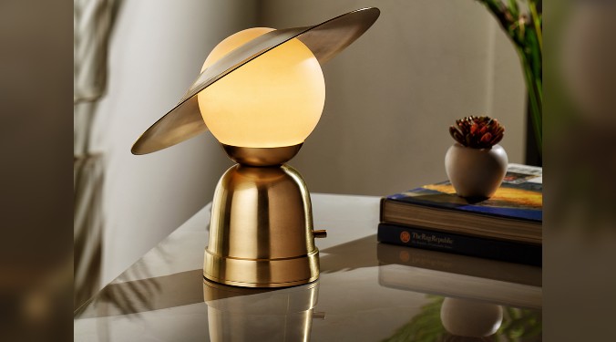 Rosha Launches a Chic Luxury Table Lamp