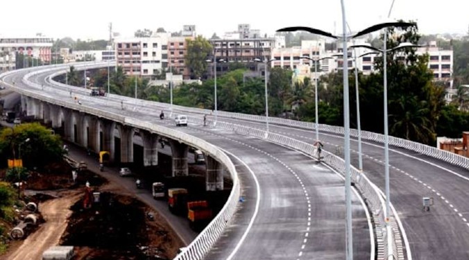 CM Shinde inaugurates two elevated road corridors in Mumbai