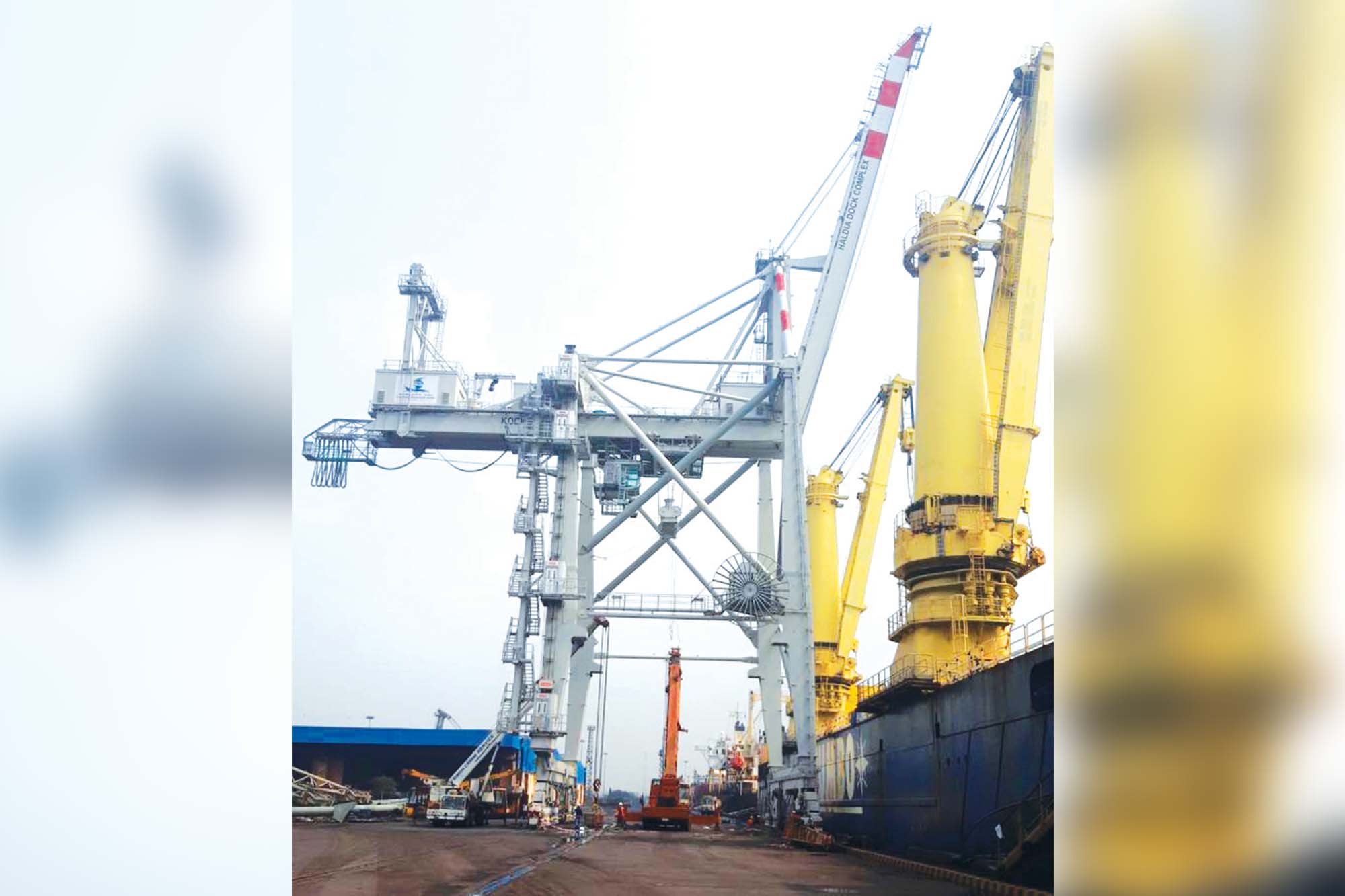 Ambat Iconcranes supreme expertise in lifting solutions