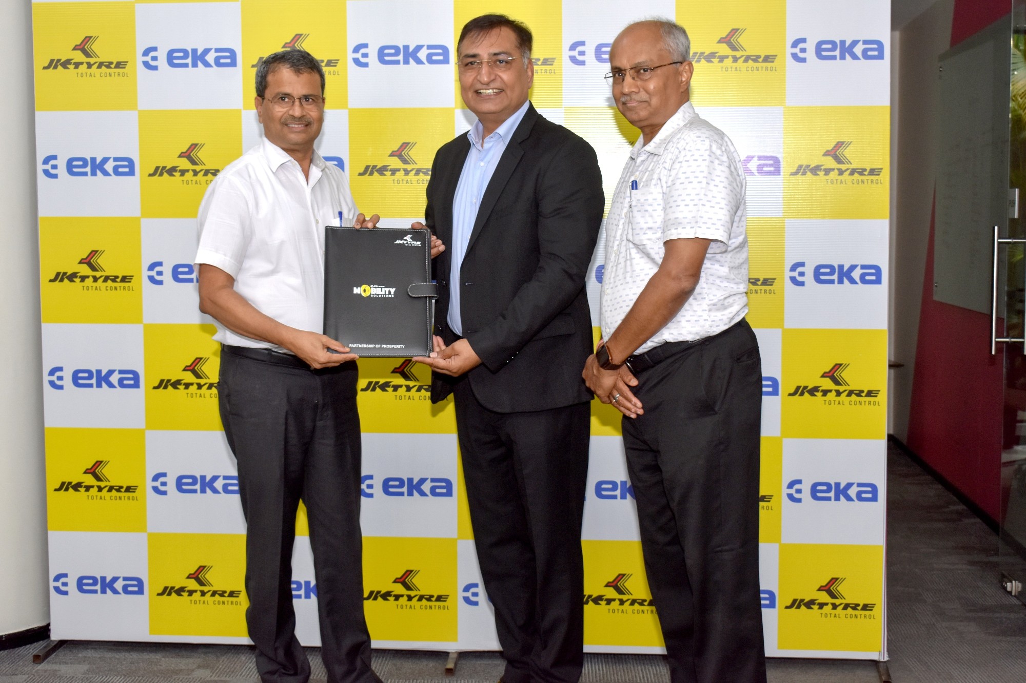 JK Tyre & EKA Mobility work together to provide mobility solutions