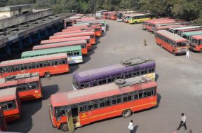 Pune bus station