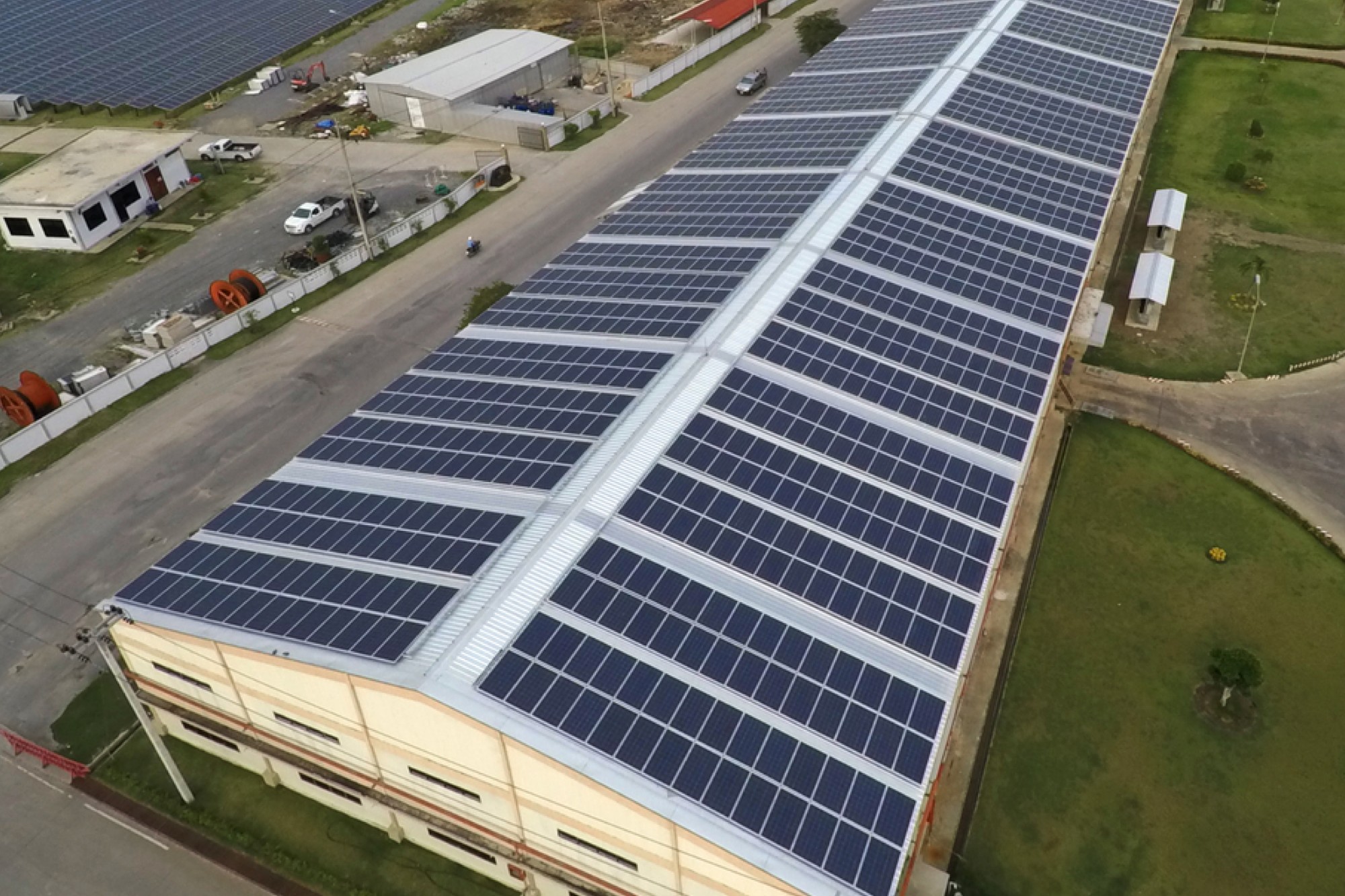 Malpani Pipes installs a 1136 kWp rooftop solar plant