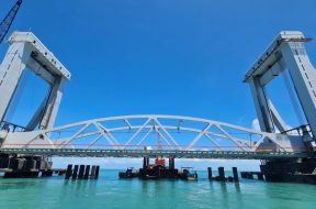 sea bridge