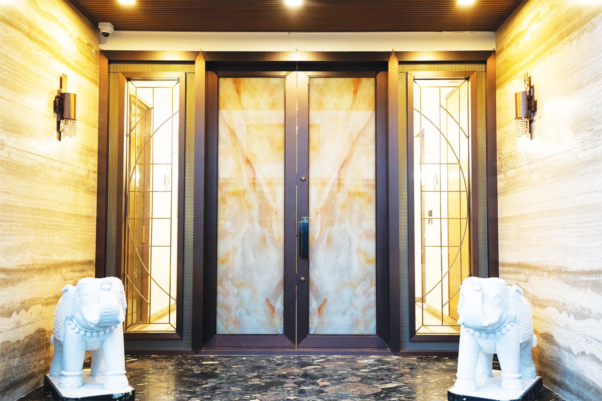 SCHON DOORWAYS_ACE